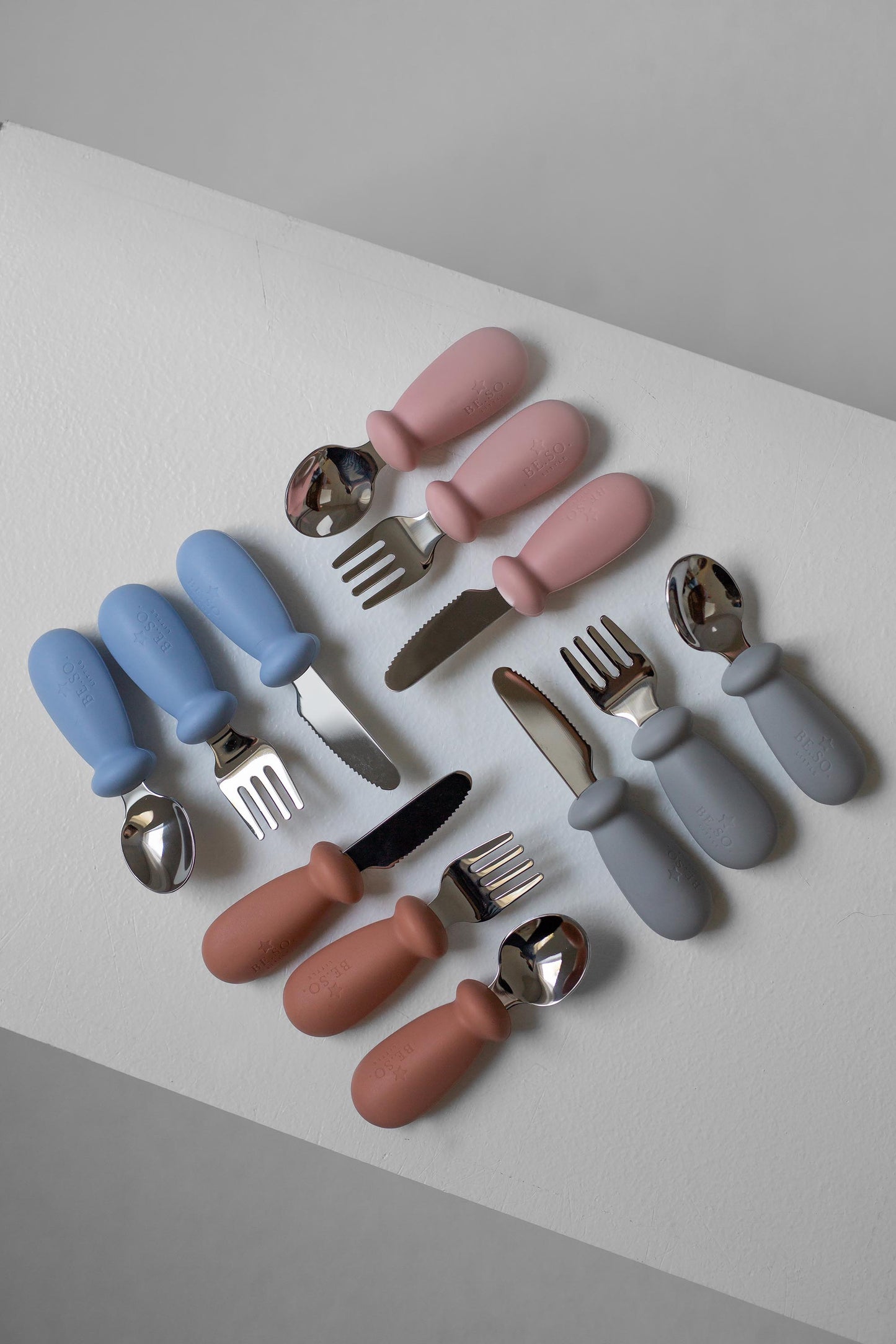 Stalo įrankiai "Maža pelytė"